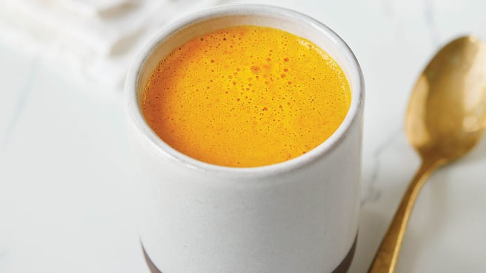 Golden Goji Latte